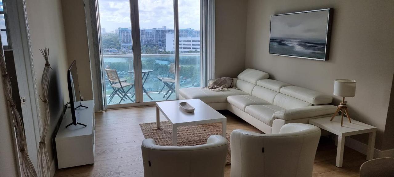 New Luxury Apartment 2Br 2Ba Direct Beach Access Hollywood Exterior photo